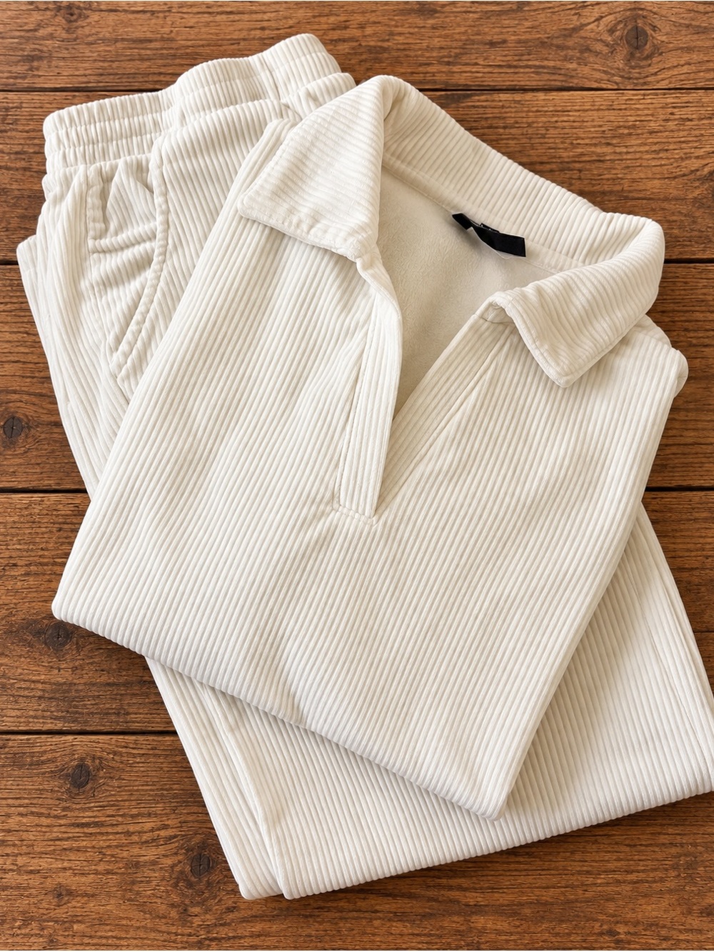 Jaclyn Intimates Cream Ribbed Velour 2 Piece Lounge Set Pants Medium